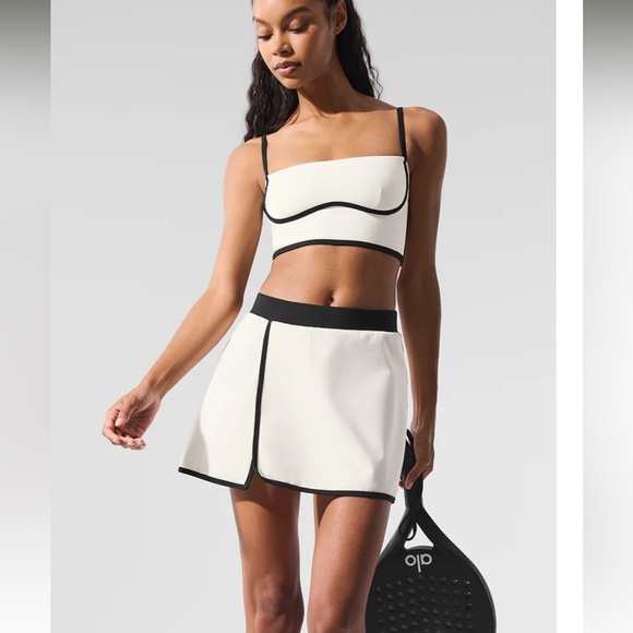 ALO Yoga Dresses & Skirts - ALO Yoga Airbrush Streamline Tennis Skirt